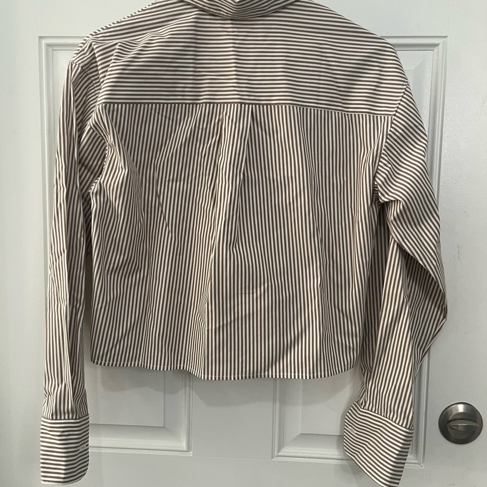 SOLD OUT NYC OVERSIZED THE CROPPED EVERYTHING SHIRT IN TRUFFLE MICRO STRIPE XS - Picture 4 of 10